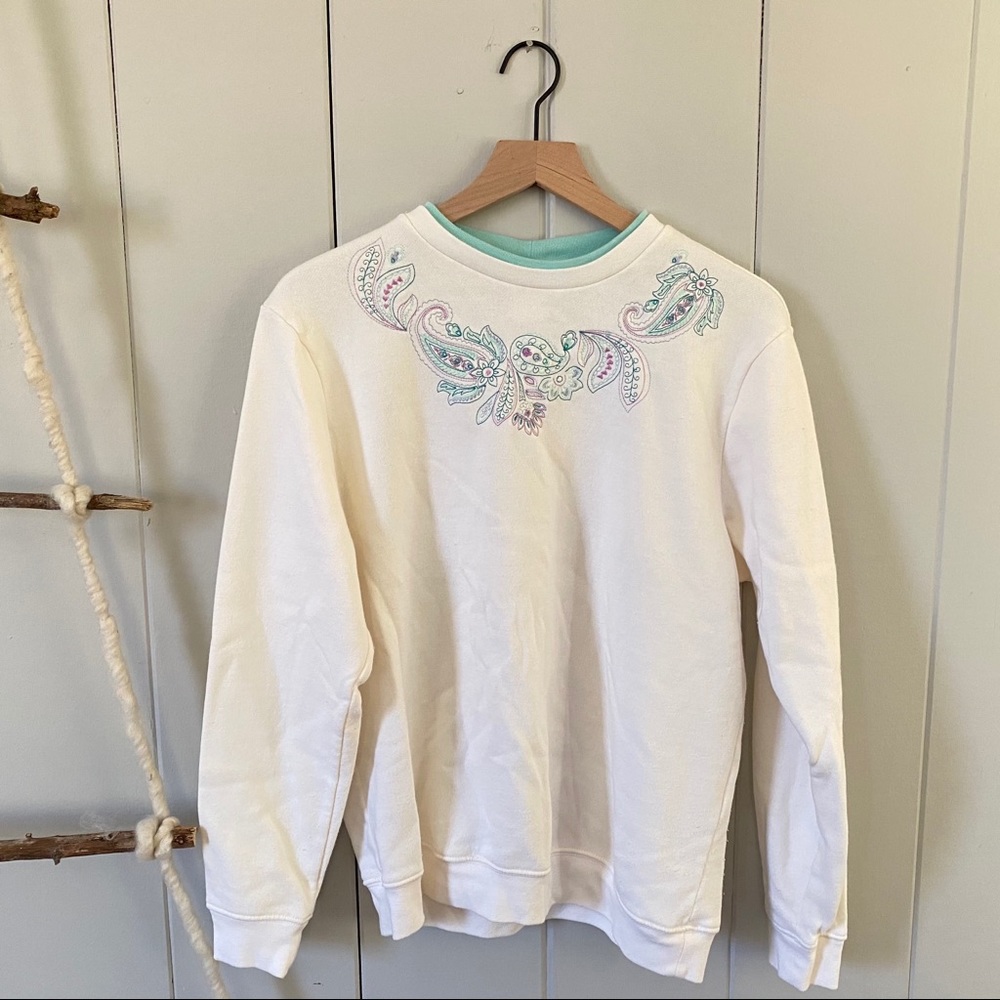 Vintage Cream Pastel Paisley Mockneck Crewneck